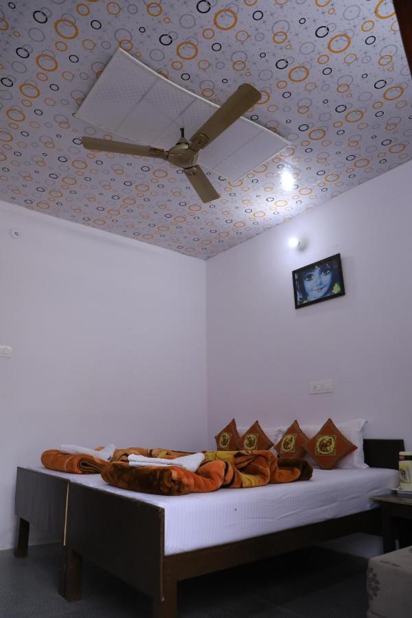 Rigveda Resort Barkot Esterno foto